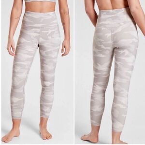 Athleta Camo Elation 7/8 Tight size LT